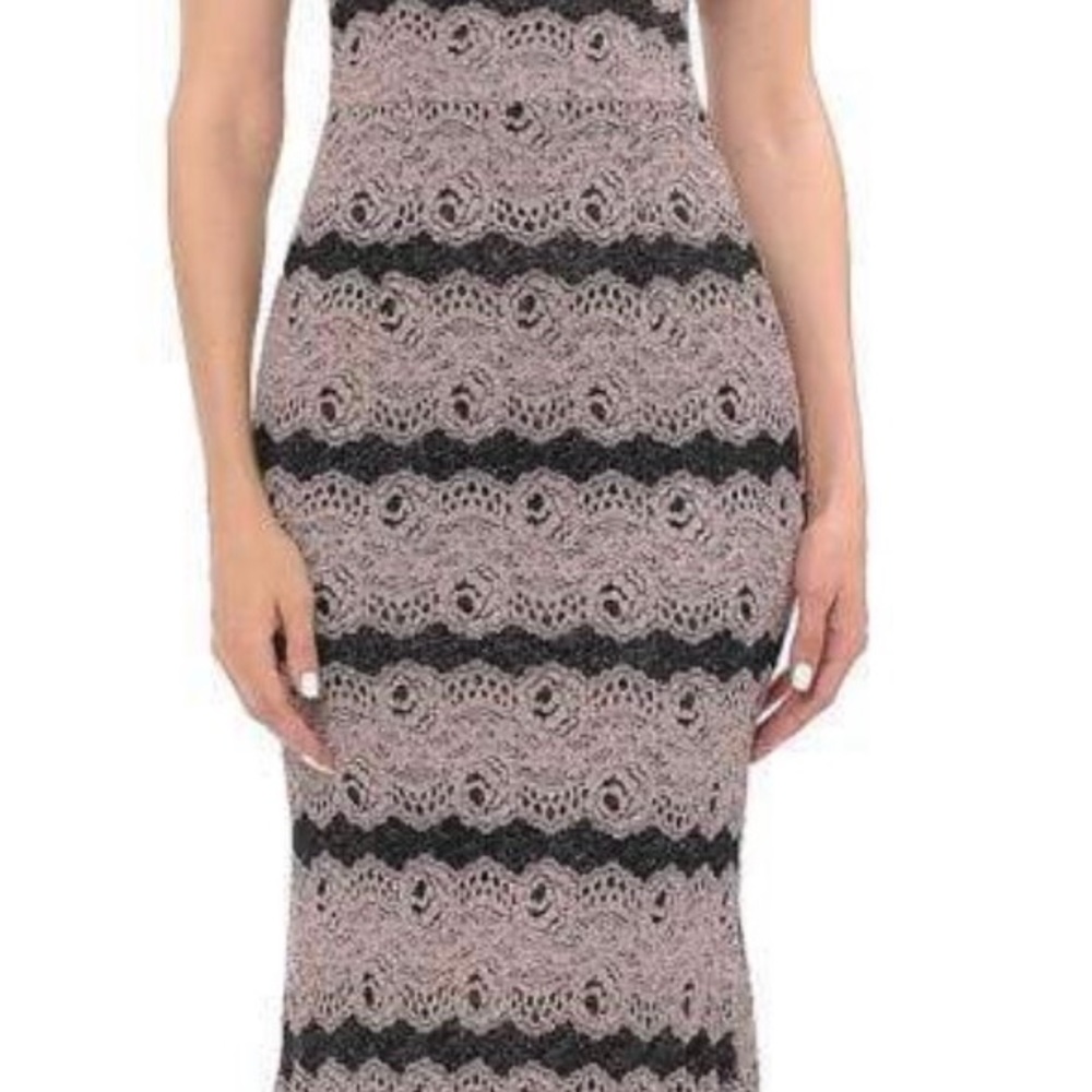Lenovia lace dress